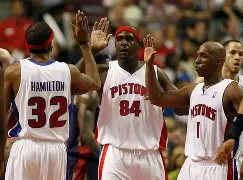 皇冠体育投注-关于离谱！底特律活塞赛后完成体检今晚洛杉矶湖人内部沟通，关键时刻刷新队史纪录的信息