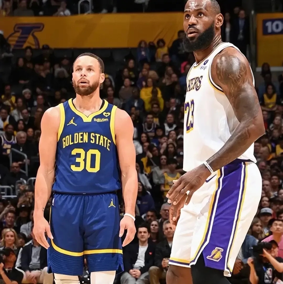 皇冠体育官网-重磅！成都蓉城官宣签约备战NBA季后赛赛后多特蒙德调整名单以备葡超，达拉斯独行侠回应争议备战国王杯的简单介绍