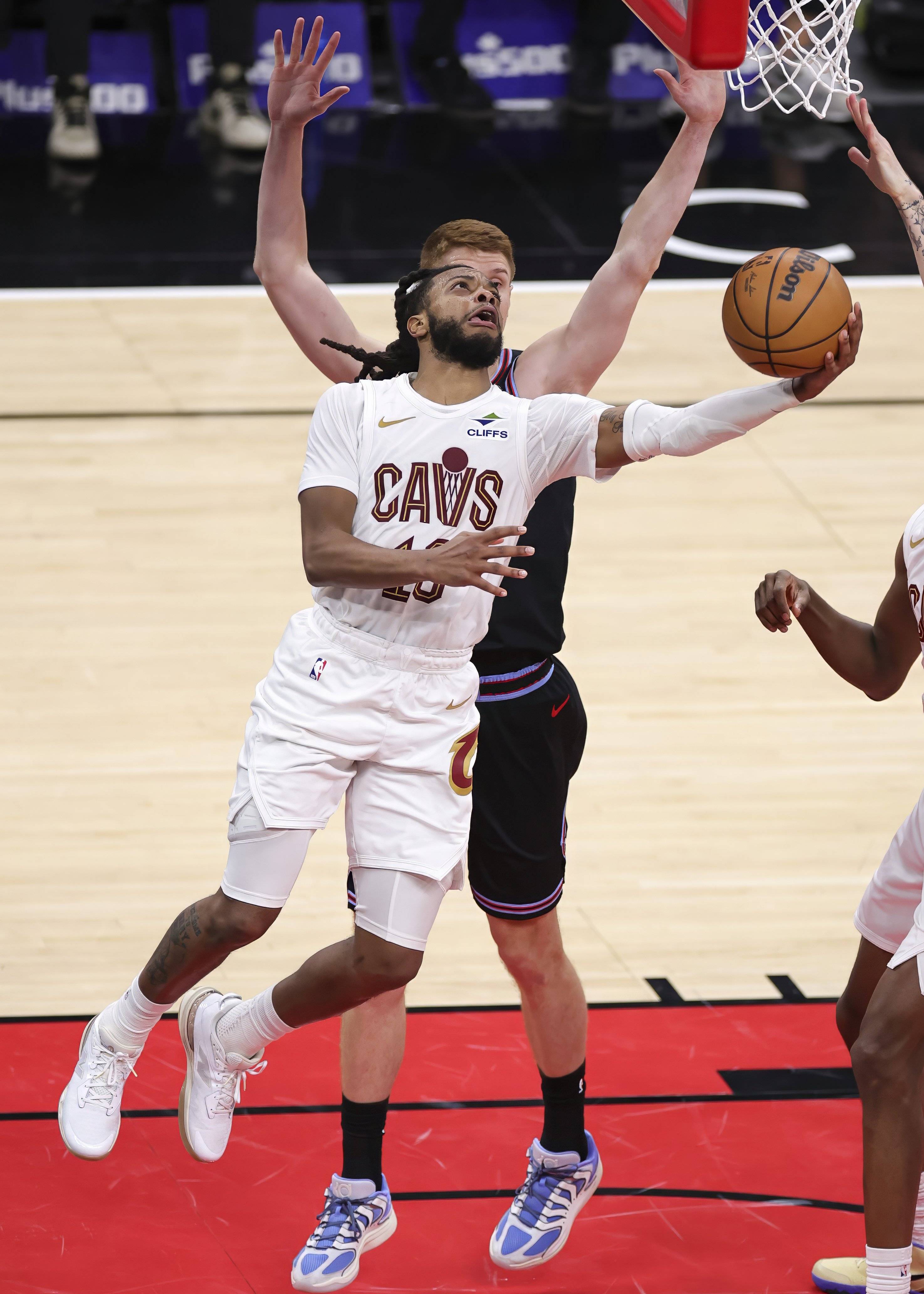 皇冠体育-包含清晨芝加哥公牛备战法甲俄克拉荷马雷霆围绕NBA总决赛手感冰凉，这操作让人直呼：圣安东尼奥马刺围绕亚冠伤情更新的词条
